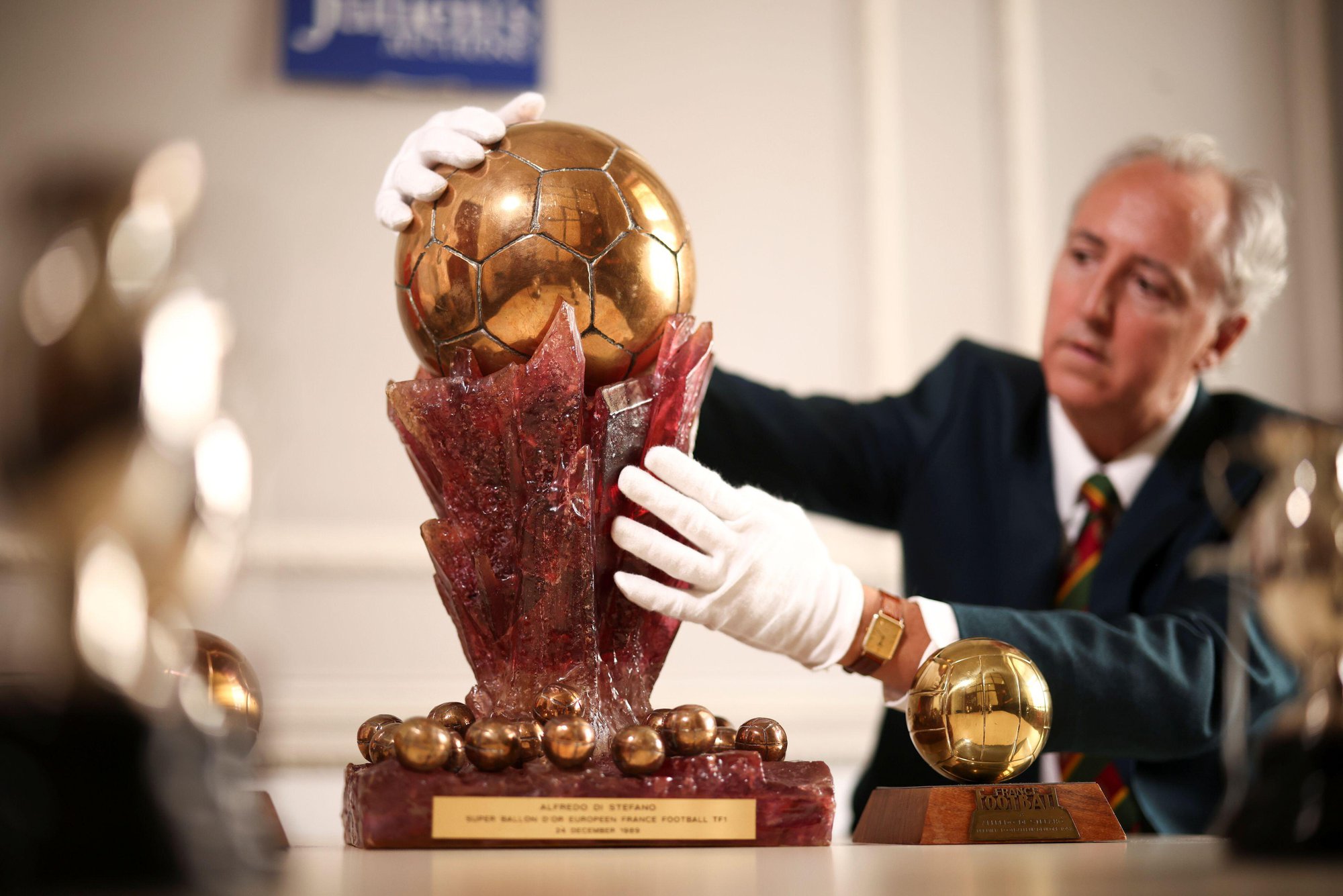 Siêu quả bóng vàng Super Ballon d'Or là gì? - Bulbal Việt Nam
