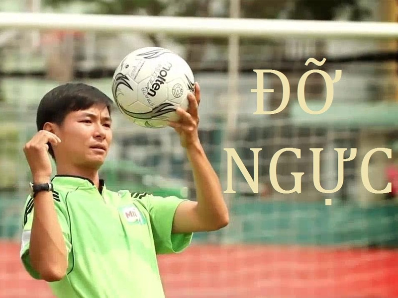 Cách Thực Hiện Kỹ Thuật Kiểm Soát Bóng Bằng Ngực Chi Tiết