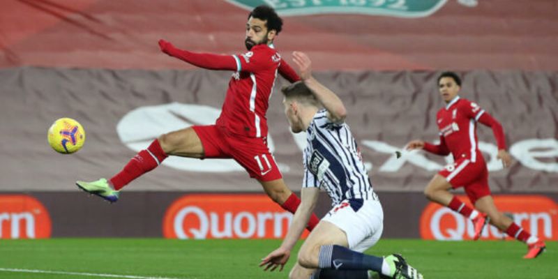 LW Là Vị Trí Nào? Tìm Hiểu Về LW Trong Cá Độ Bóng Đá