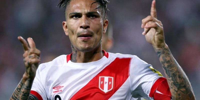 Cầu Thủ Paolo Guerrero: Huyền Thoại Bóng Đá Nam Mỹ 4 Tầm ảnh hưởng của Paolo Guerrero ngoài sân cỏ