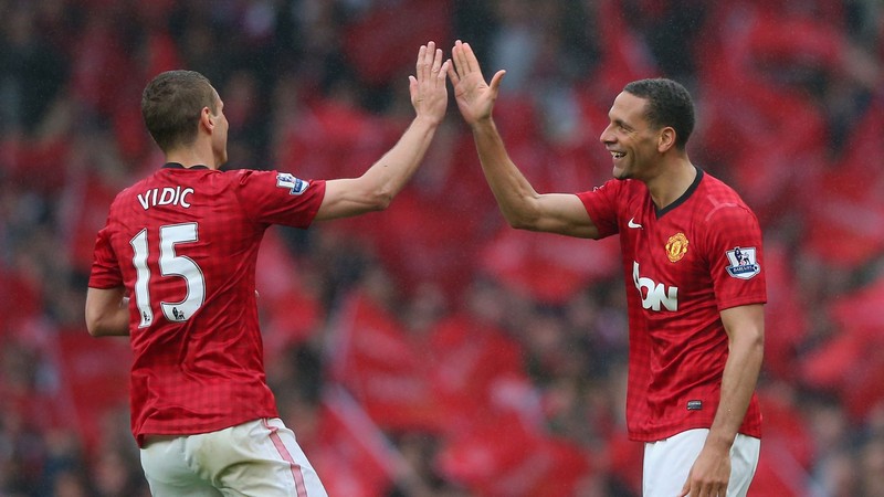 Ferdinand và Vidic đã tạo nên cặp đôi đá tảng ấn tượng cho MU Cặp trung vệ thép Rio Ferdinand và Nemanja Vidic