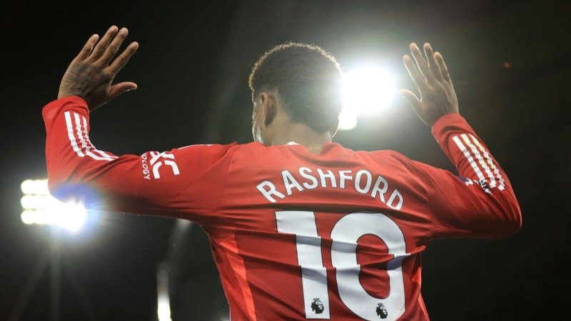 Cầu thủ Marcus Rashford là nạn nhân của căn bệnh ngôi sao Cầu thủ Marcus Rashford - Biểu tượng thành kẻ đáng ghét